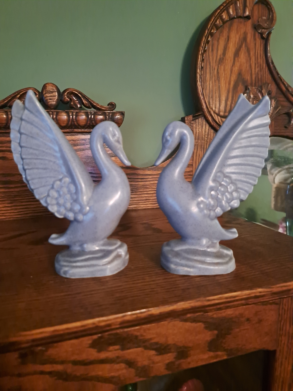 Vtg Haeger Pottery Swan Figurines R694 Pair MCM